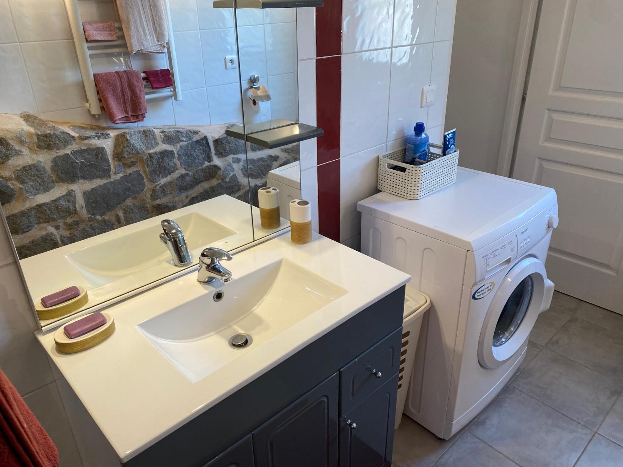 Proche Ajaccio Maisonnette Independante 4 Personnes Au Calme Alata 외부 사진